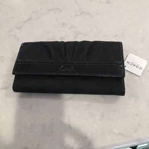Coach Wallet. NEW WITH TAGS